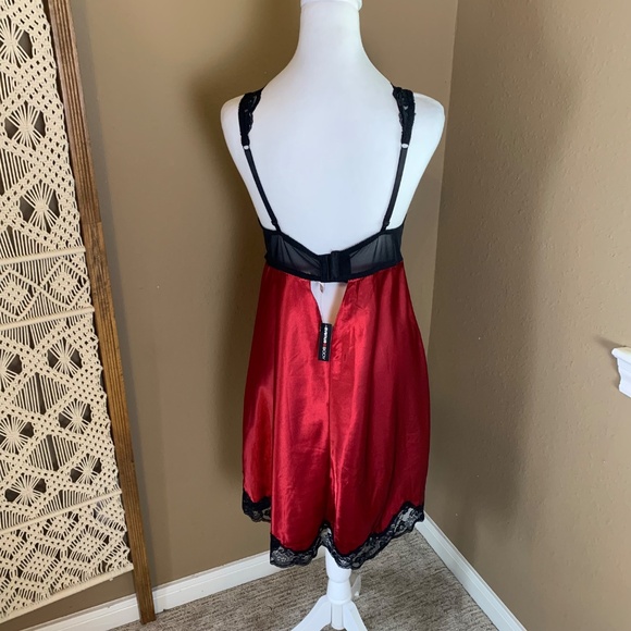 Avenue Body Red & Black Satin‎ Lace Babydoll Set NWT – Size 18/20 - Picture 3 of 9